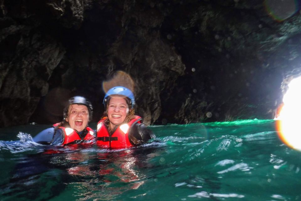 Coasteering Algarve: Cliff Jump, Swim & Climb in Sagres - Ideal for Groups