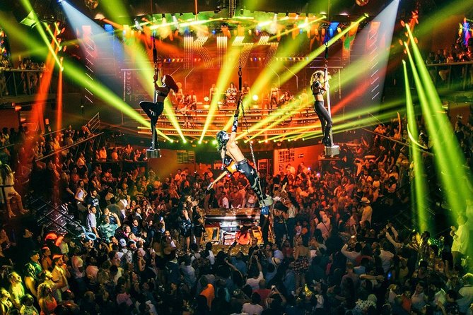 Coco Bongo Disco Show! The Best Punta Cana Party! - Discovering the Coco Bongo Difference