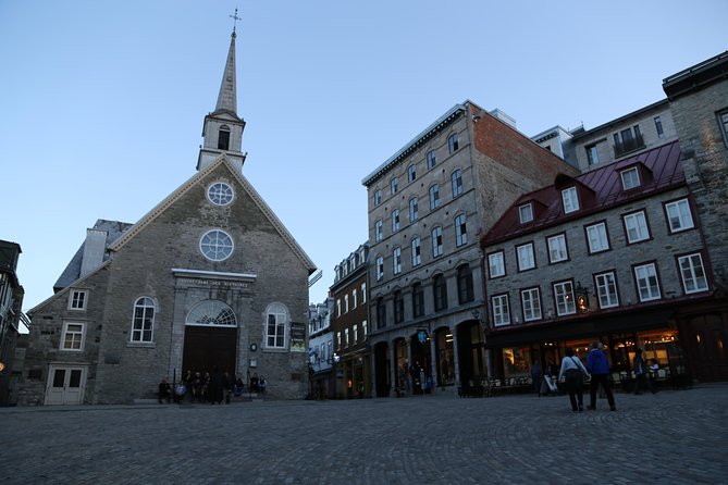 Combo Historical and Food Tour of the Old Quebec City - All-Weather Tour Conditions