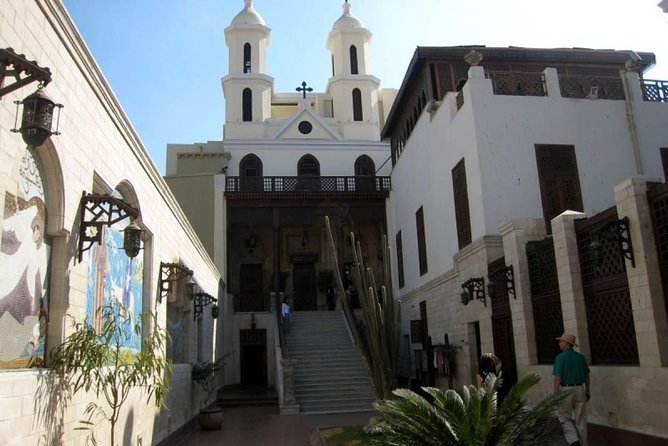 Coptic Cairo Tour: Cave Church of Saint Simon and Old Cairo Churches - Exploring Garbage City