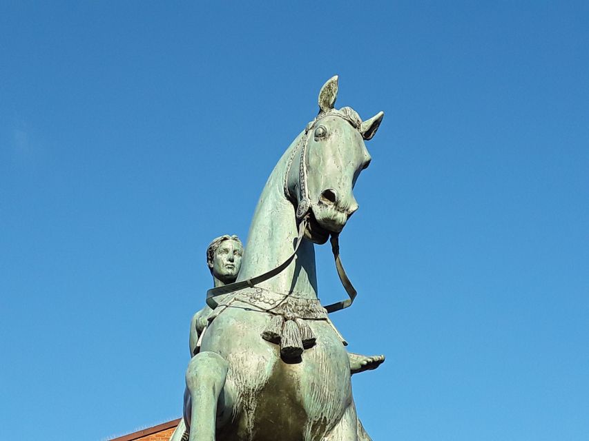 Coventry: Godivas Cathedral Quarter Guided Walking Tour - Coventrys City Status Through History