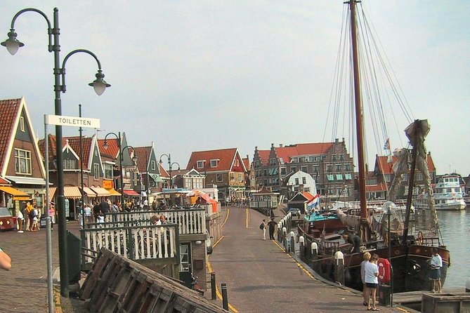 Day Trip From Amsterdam to Zaanse Schans Windmills and Volendam - Positive Reviews and Ratings