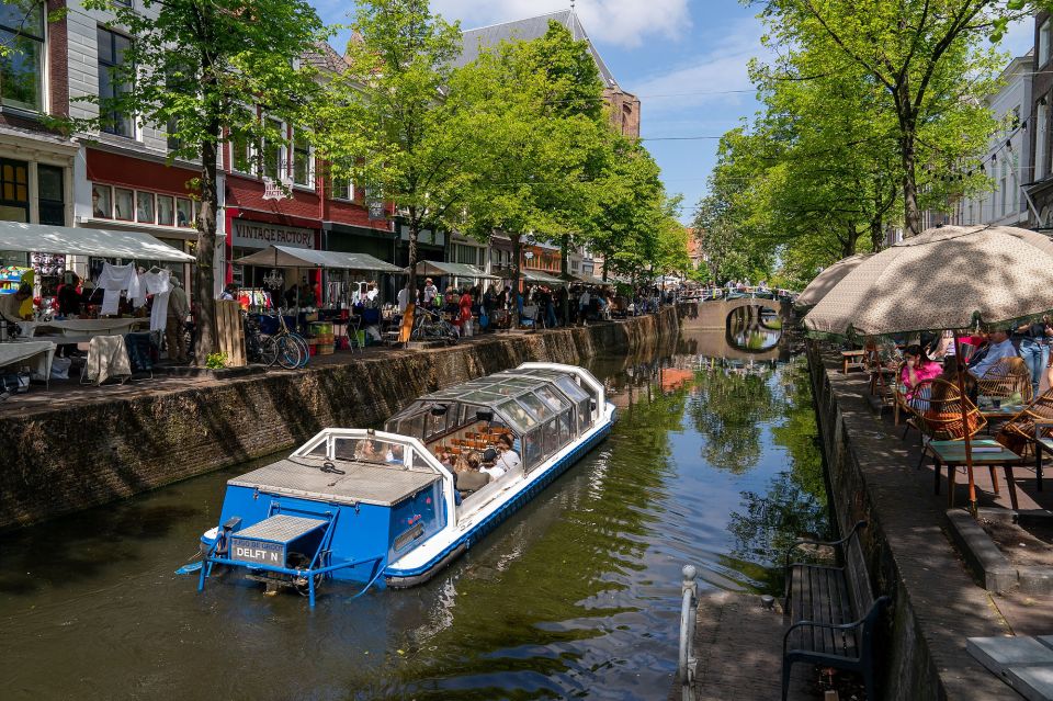 Delft: Canal Cruise With Guided Commentary - Duration and Availability