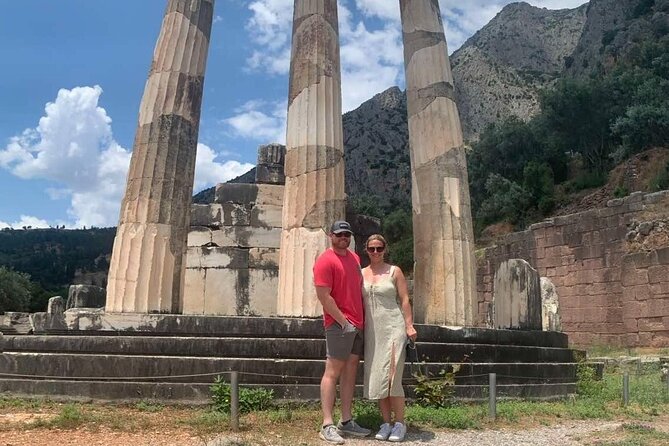 Delphi Private Day Tour From Athens - Exploring the Town of Arachova