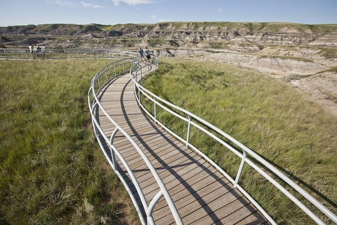 Dinosaur World 1 Day: Drumheller-Badland-Hoodoo-Mine National Historic - Badland Landscapes