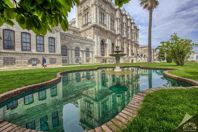 Dolmabahce Palace Tour in Istanbul - Mustafa Atatürks Legacy