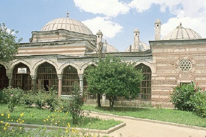 Dolmabahce Palace & Uskudar(Asian Side) Afternoon Tour - Panoramic Views From ÇamlıCa Hill