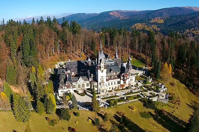 Dracula Castle Private Tour With Peles Castle and Brasov City - Stunning Landscapes and Architecture