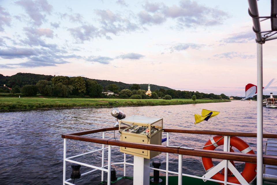 Dresden: Elbe River Cruise to Pillnitz Castle - Accessibility and Advance Notification