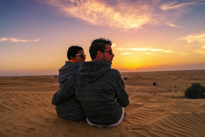 Dubai Red Dune Desert Safari, Camels, Sandboarding & BBQ Options - Dining and Entertainment