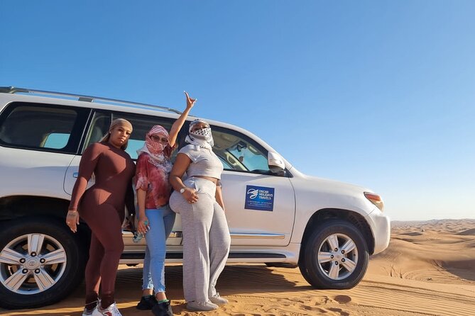 Dubai Red Dunes With Sandboarding, Camel Ride, Falcon & VIP Camp - Cancelation Policy and Considerations