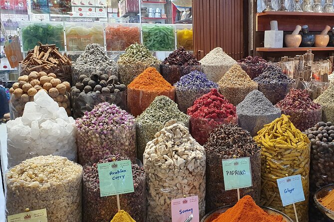 Dubais Favourite Food & Historic Walking Tour - Experiencing Dubais Heritage