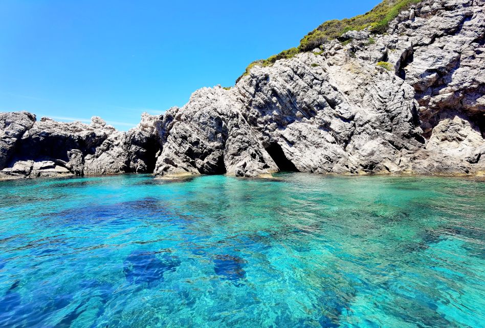 Dubrovnik: Blue Cave & Sunj Beach Boat Tour With Drinks - Exploring the Elaphiti Archipelago