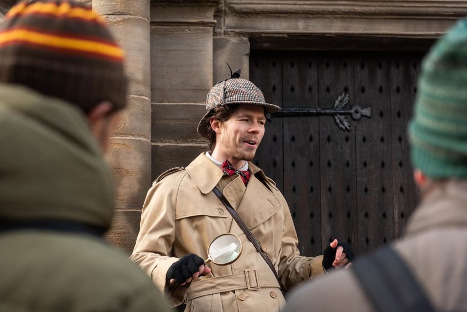 Edinburgh: Historical Gems Tour & A Taste of Scottish Fudge - Vibrant Storytelling Experience