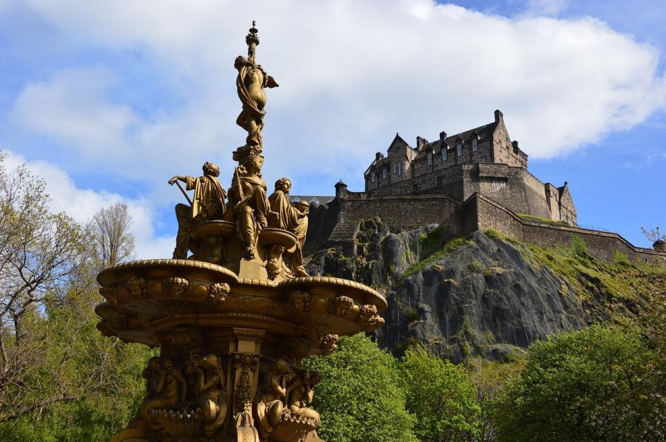 Edinburgh: Self-Guided Audio Tour - Getting Started