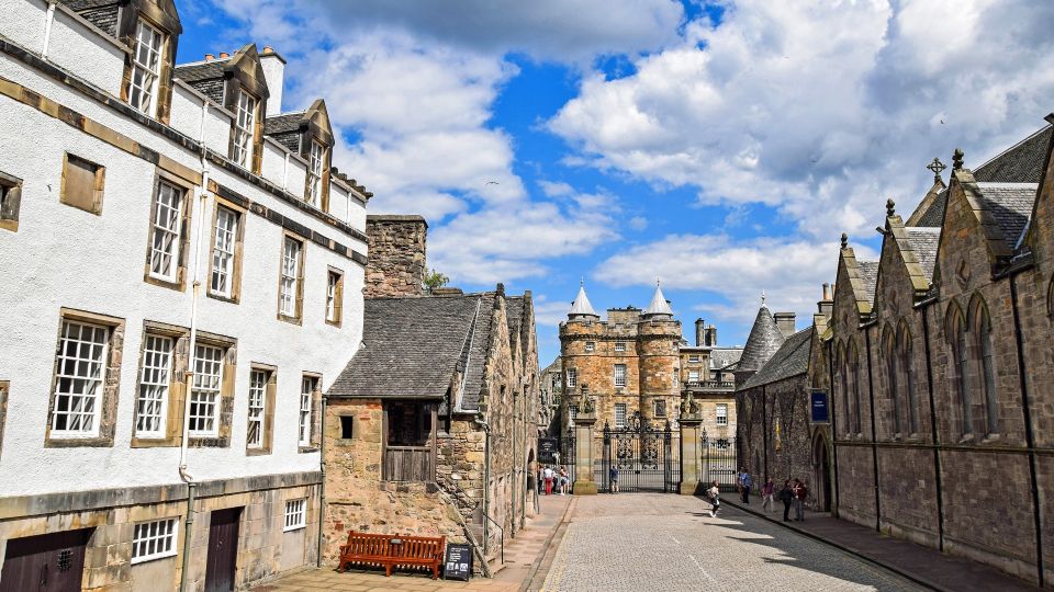 Edinburgh: the Royal City Tour From London - Entrance to Edinburgh Castle