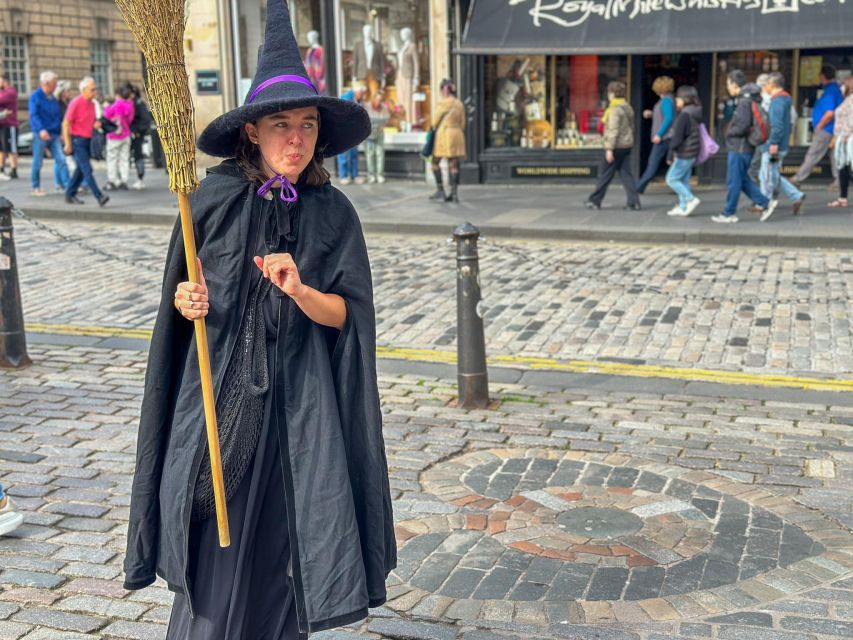 Edinburgh: Witches Old Town Walking Tour & Underground Vault - Spooky and Strange Highlights