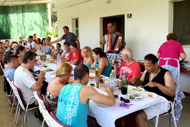 Elaphite Islands Cruise With Local Gastronomy at Captains House - Pickup and Drop-off Logistics