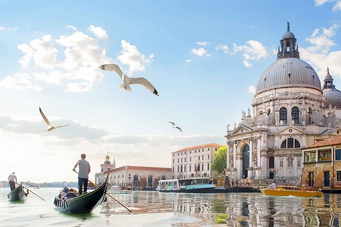 Enchanting Venice: City Walk & Majestic Gondola Ride! - Gondola Ride Details