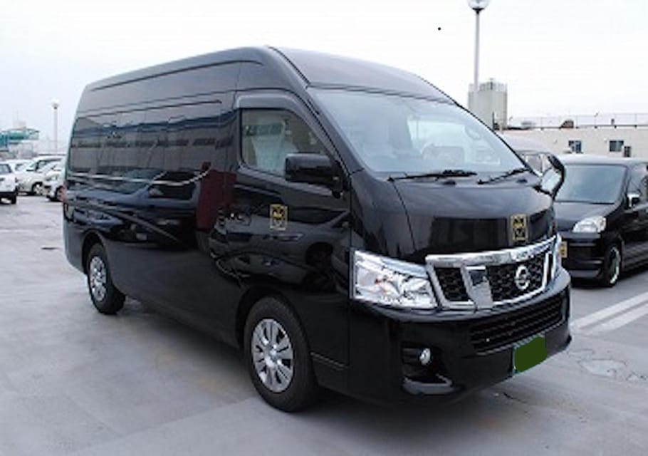 English Driver 1-Way Osaka Kansai Airport To/From Osaka City - Pricing and Group Size