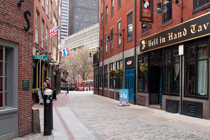 Entire Freedom Trail Walking Tour: Includes Bunker Hill and USS Constitution - Inclusions and Accessibility