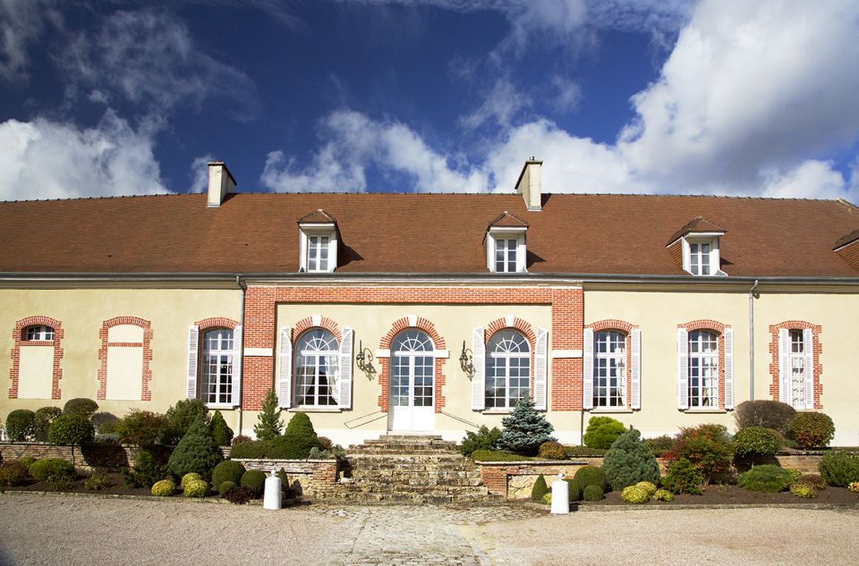 Epernay: Guided Tour of Champagne Cellar With Tastings - Champagne Cellar