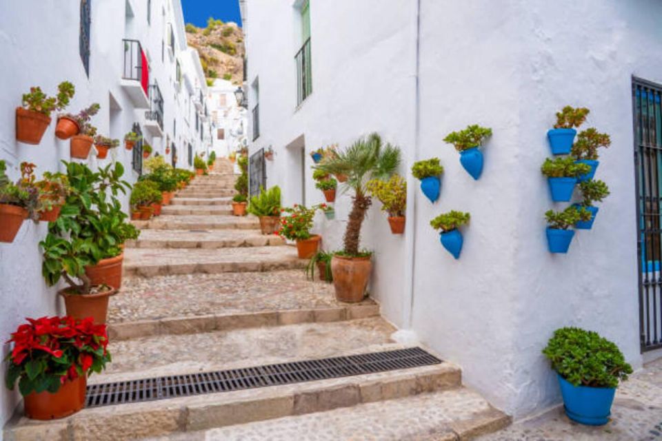 Excursion From Malaga to Nerja and Frigiliana - Getting to the Starting Location