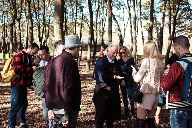 Experience Tuscan Truffle Hunting With Wine and Lunch - Traditional Tuscan Meal