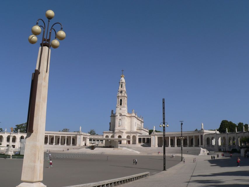 Fatima Sanctuary and Little Shepherds Village, 5H Tour - Inclusions and Exclusions