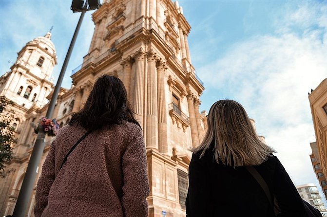 Flamenco, Tapas and Wine Tour: Best of Málaga in One Evening - Culinary Delights