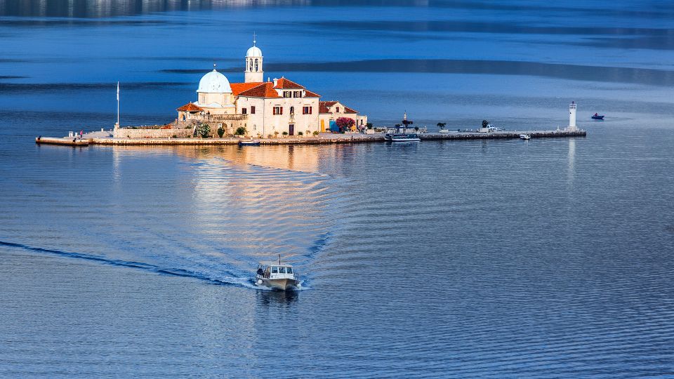 From Dubrovnik: Montenegro Boat Tour From Perast to Kotor - Important Information