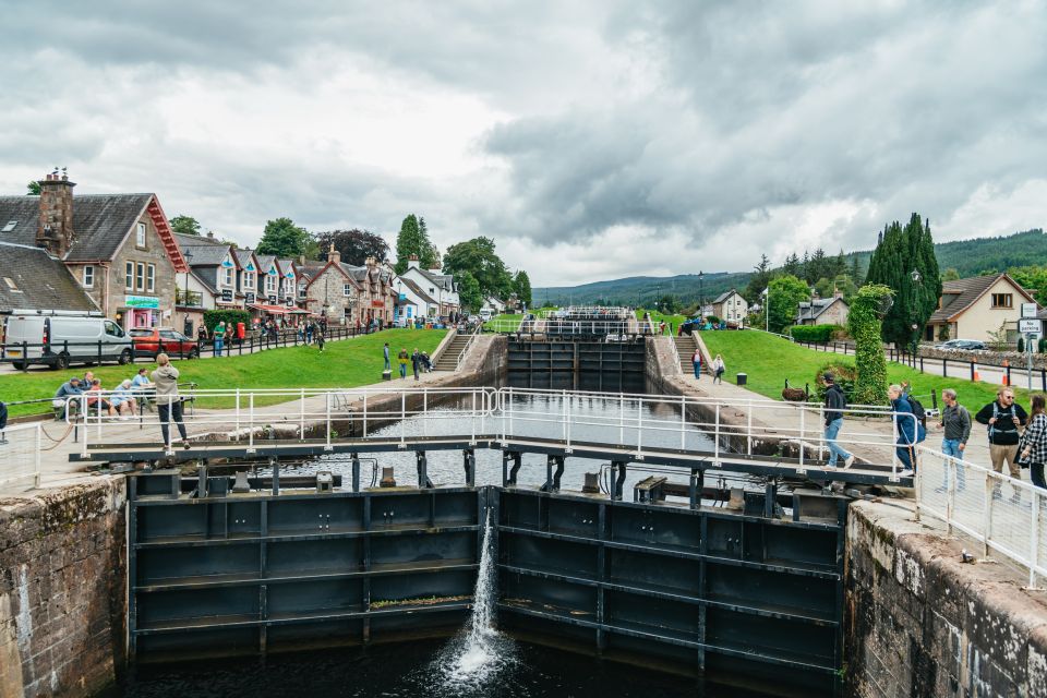 From Edinburgh: Loch Ness, Glencoe & Scottish Highlands Tour - Meeting Point