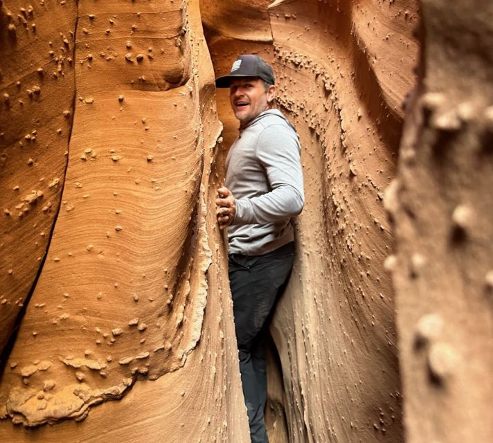 From Escalante: Dry Fork, Peekaboo & Spooky Slot Canyon Tour - Getting to the Meeting Point