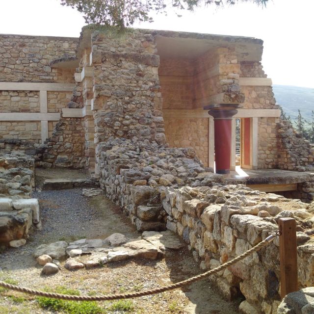 From Heraklion: Knossos Palace Entry Ticket and Private Tour - Customer Reviews