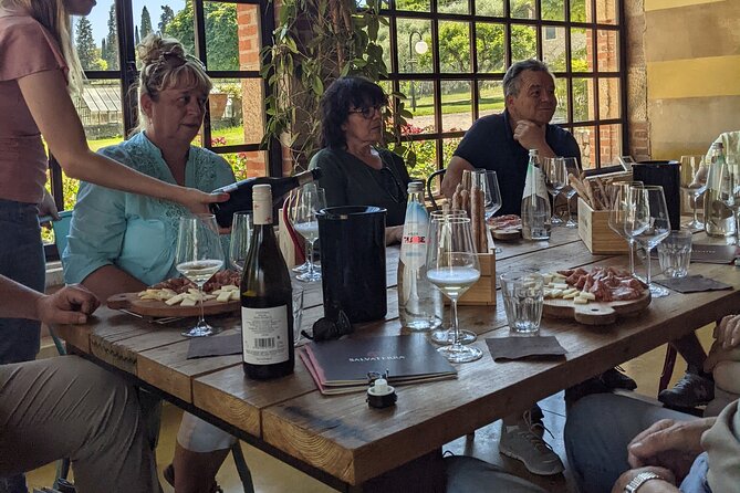 From Lake Garda: Full-Day Valpolicella Wine and Lunch Guided Trip - About the Tour Guide