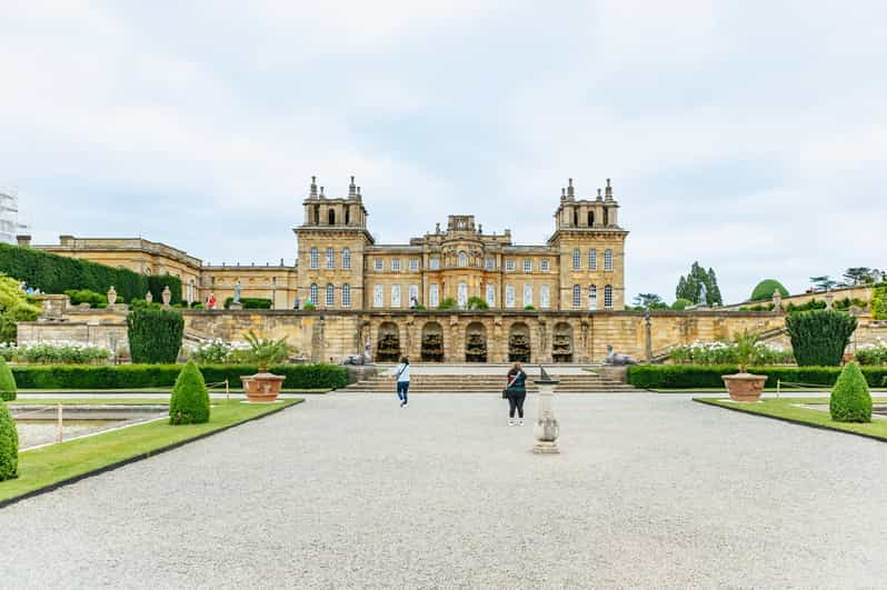 From London: Cotswolds, Blenheim Palace & Downtown Abbey - Getting to the Tour