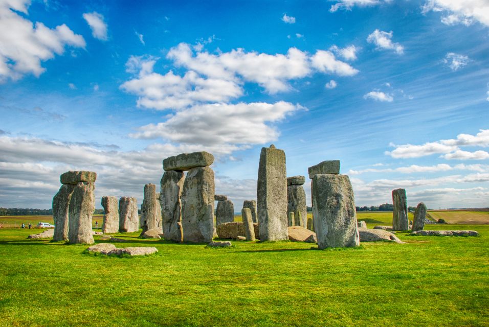 From London: Stonehenge, Bath and Windsor Private Car Tour - Inclusions and Exclusions