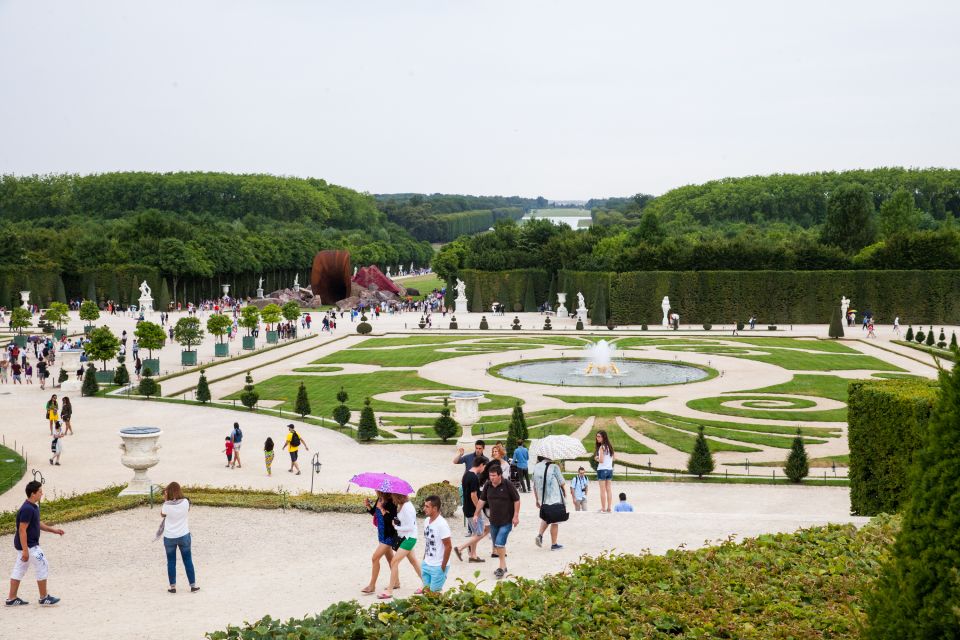 From Paris: VIP Versailles Bike Tour W/ Skip-The-Line Access - Breathtaking Hall of Mirrors