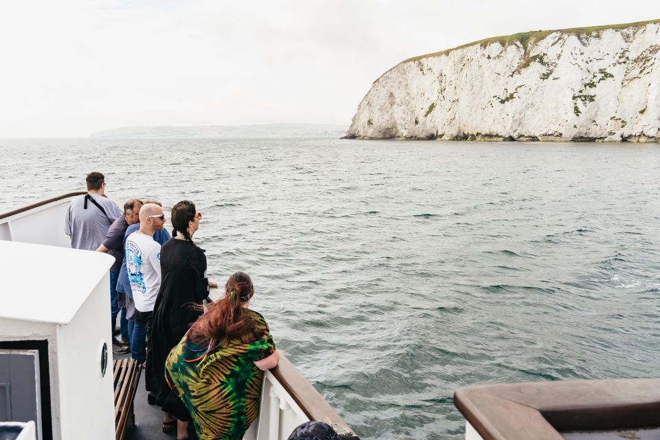 From Poole: Round-trip Jurassic Coastal Cruise to Swanage - On-board Amenities