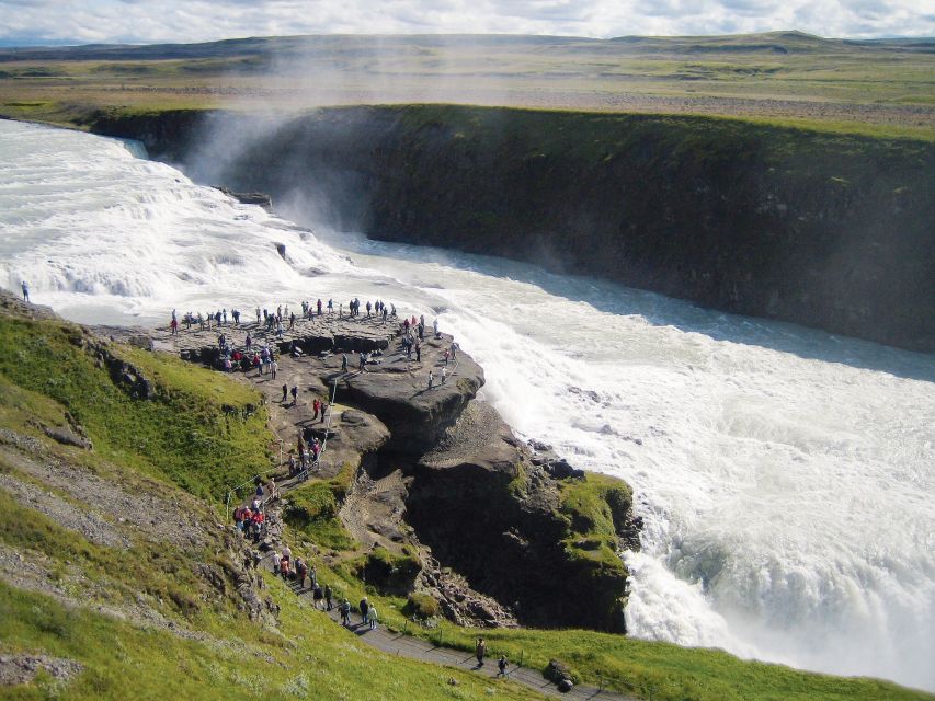 From Reykjavik: Golden Circle and Fontana Geothermal Baths - What to Bring