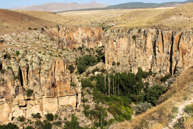 Full-Day Cappadocia Green Tour (All-Inclusive) Shared or Private - Professional Tour Guide