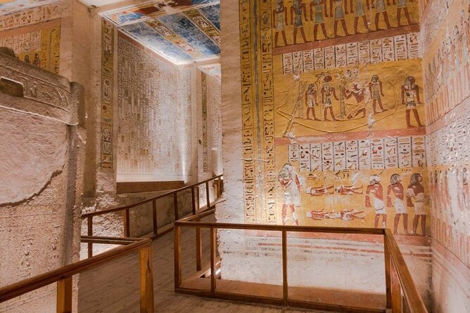 FULL Day Tour:Valley of the Kings &Queens &Hatshepsut Temple&more - Discovering Hatshepsut Temple