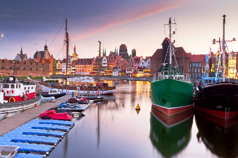 Gdansk: Jewish Heritage Guided Private Walking Tour - Discovering Holocaust History