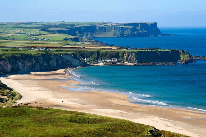 Giants Causeway and Belfast Private Day Tour - Exclusions and Additional Details