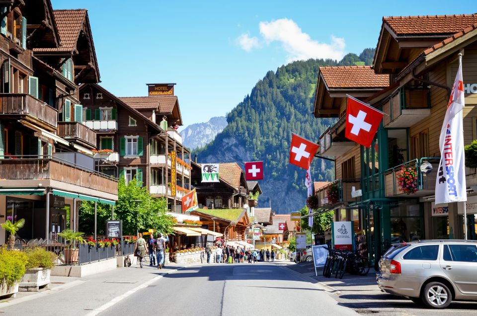 Grindelwald-Scheidegg-Lauterbrunnen Small Group Tour - Lauterbrunnen Waterfall