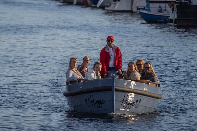 Guided Canal Tour in Copenhagen by Electric Boat - Boat Specifications