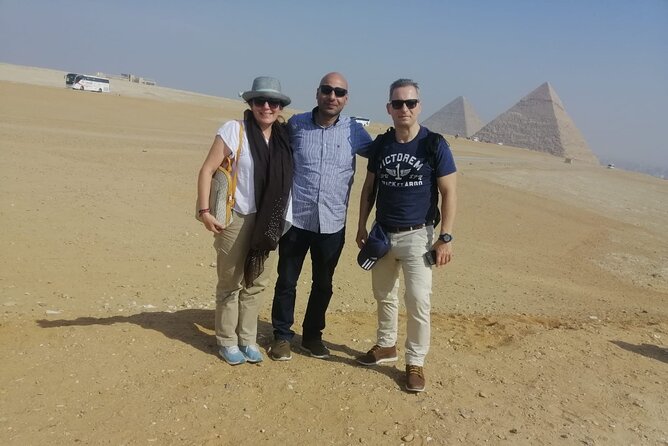 Guided Tour to Pyramids of Giza, Sakkara & Memphis: Private Tour With Lunch - Private Transportation and Bottled Water