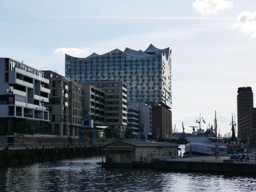 Hamburg: Speicherstadt & HafenCity Tour - Photography Opportunities