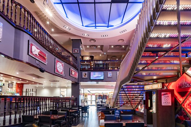 Hard Rock Cafe Paris With Set Menu for Lunch or Dinner - Location and Accessibility Details