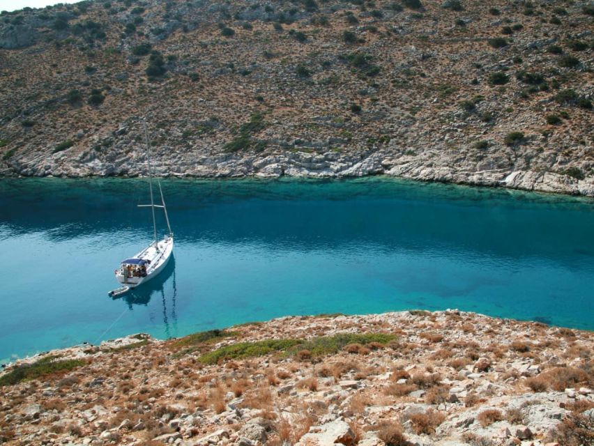 Heraklion Catamaran Cruise & Transfer - Booking and Confirmation